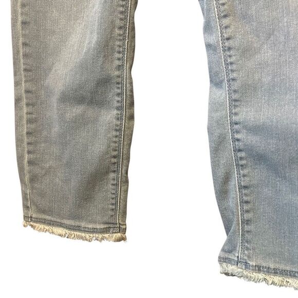 J. Hill authentic fit‎ cropped size 8 - Picture 2 of 4